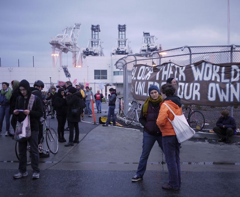 blocked port entrance